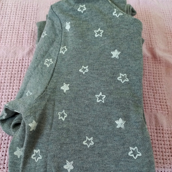 Marks & Spencer, 3pk multi coloured, cotton long sleeved sleepsuits, 2-3 years - Picture 13 of 16